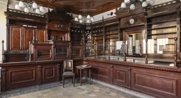 Apteka Pod Słońcem- Niezwykłe miejsce, które pamięta XIX-wieczny Wrocław. Wnętrza z duszą czekają na nowego właściciela