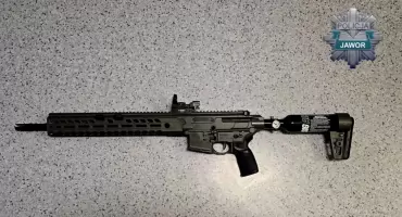 Nocna strzelanina w Jaworze. Zdradził go tor pocisku. Błyskawiczne ustalenia i skuteczna akcja policji