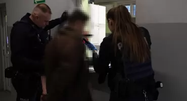 18-latek za kierownicą z ponad 2 promilami. Bez prawa jazdy, OC i przeglądu