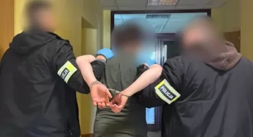 Szokujący atak w hostelu we Wrocławiu. 28-latek ranił ofiarę nożem i próbował uciec z kraju. Został zatrzymany tuż przed granicą