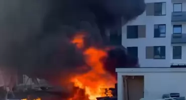 Pożar na placu budowy przy ul. Hubskiej we Wrocławiu