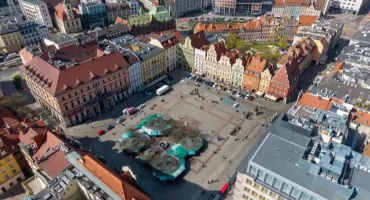 Wrocław. Plac Solny i ul. Kiełbaśnicza zamykane dla aut i motocykli w nocy i weekendy. Start pilotażu