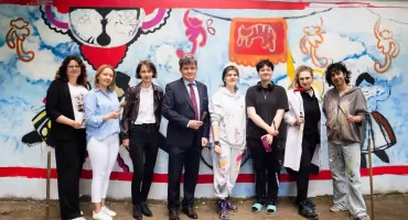 Kolory, integracja i wspólna sztuka. Na Nadodrzu powstaje wyjątkowy mural studentów ASP