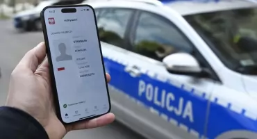Nieletni stworzyli fałszywe cyfrowe dowody w aplikacji przypominającej mObywatel, by kupić napoje energetyczne. Sprawa trafi do sądu