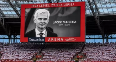 Porażka Polski i wielka wpadka organizatorów. Wpadka podczas pożegnania Jacka Magiery oburzyła kibiców