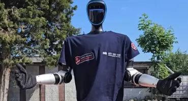 Robot ratownik WSR czeka na imię. Wielki Festiwal Pierwszej Pomocy już w sobotę na Bulwarze Dunikowskiego