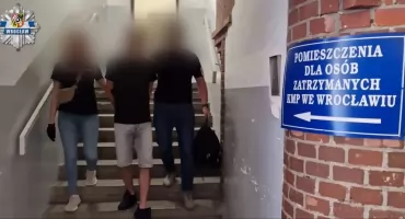 Uwaga w sklepie skończyła się strzałami w twarz. 30-latek z wiatrówką zaatakował sprzedawcę z Ukrainy