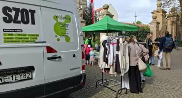 Wrocławianie oddają coraz więcej ubrań. SZOT pobił rekord – zebrano 29,4 tony tekstyliów