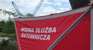 Tragiczne odkrycie pod Mostem Olimpijskim. Z wody wyłowiono ciało 23-latka