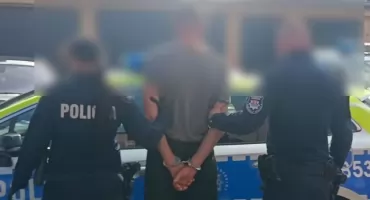 2,6 promila i próba ucieczki przed policją. 45-latek miał także sądowy zakaz prowadzenia