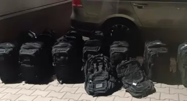 Wynosili miedź w plecakach. Straty sięgają 5,5 mln zł. Policja zatrzymała trzy osoby