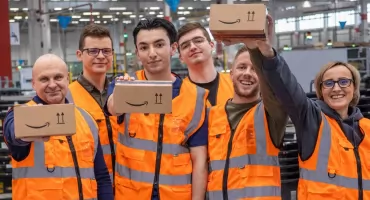 Amazon szuka ponad 10 tys. pracowników. Na Dolnym Śląsku można dostać nawet 2200 zł dodatku